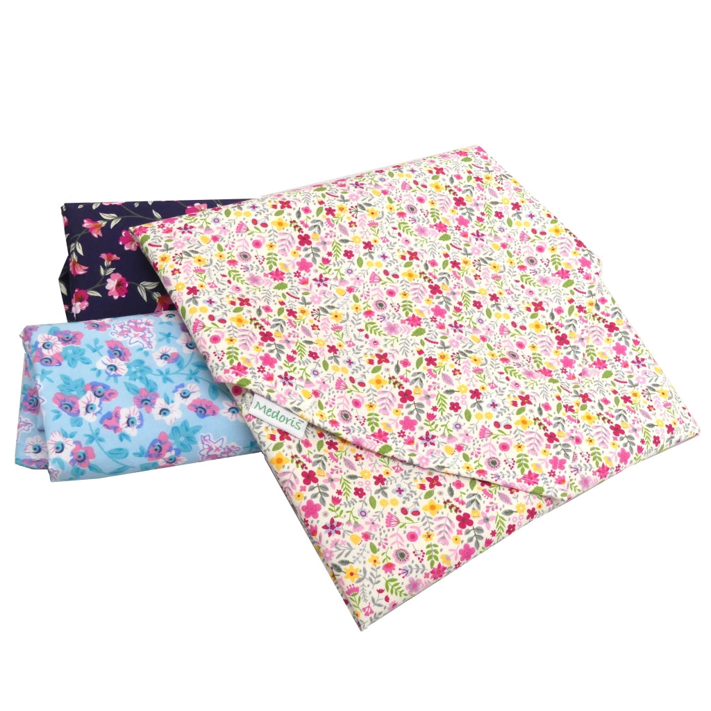 Catchkin Napkin: Adult Bib With Full Width Waterproof Back and Poppers - M016