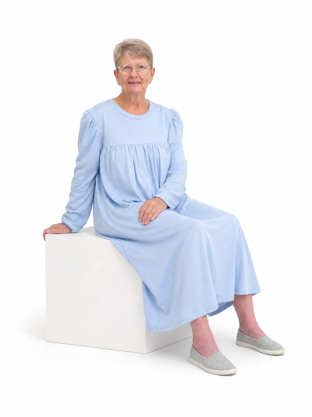 Ladies Night Gown (H001)
